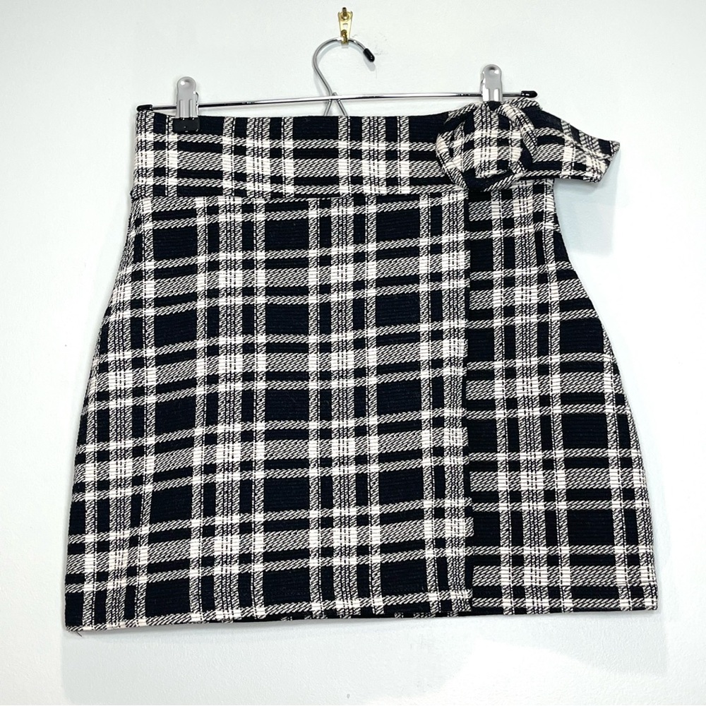 ZARA Women's Black White Plaid Faux Wrap Mini Skirt Belted Size Small